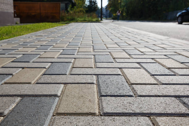 Best Professional Driveway Pavers  in Middleton, WI